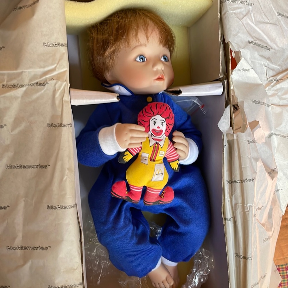 The Ashton drake galleries, McDonald’s ‘n’ Me Doll